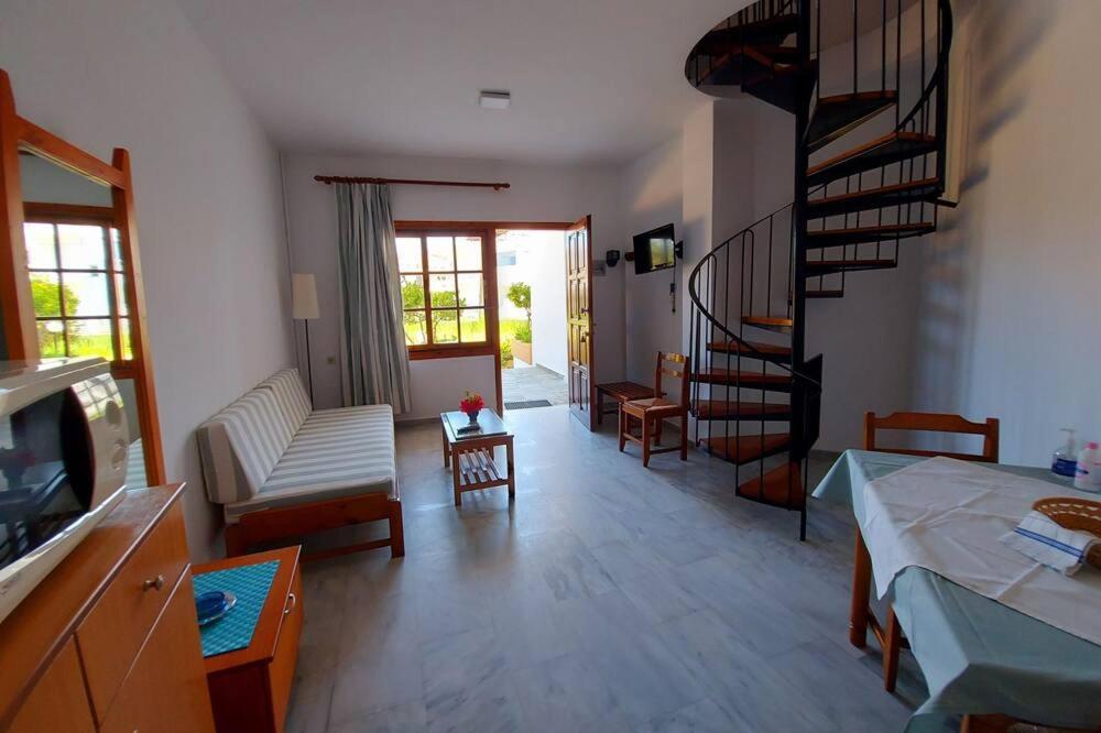 Menelaos Apartments Daratsos Exteriér fotografie