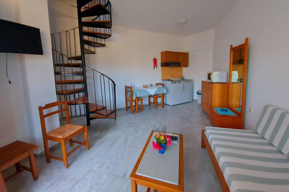 Menelaos Apartments Daratsos Exteriér fotografie