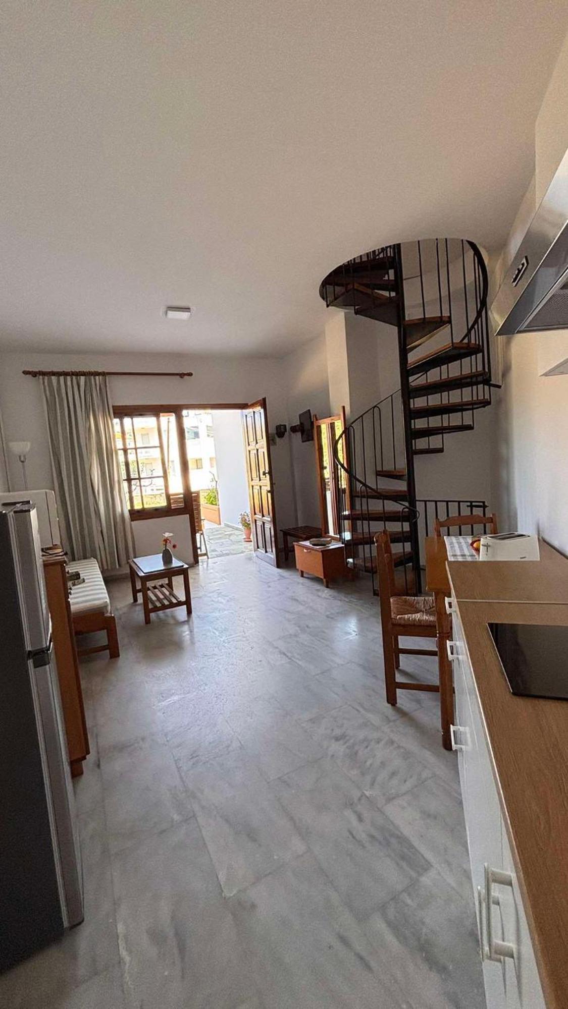 Menelaos Apartments Daratsos Exteriér fotografie