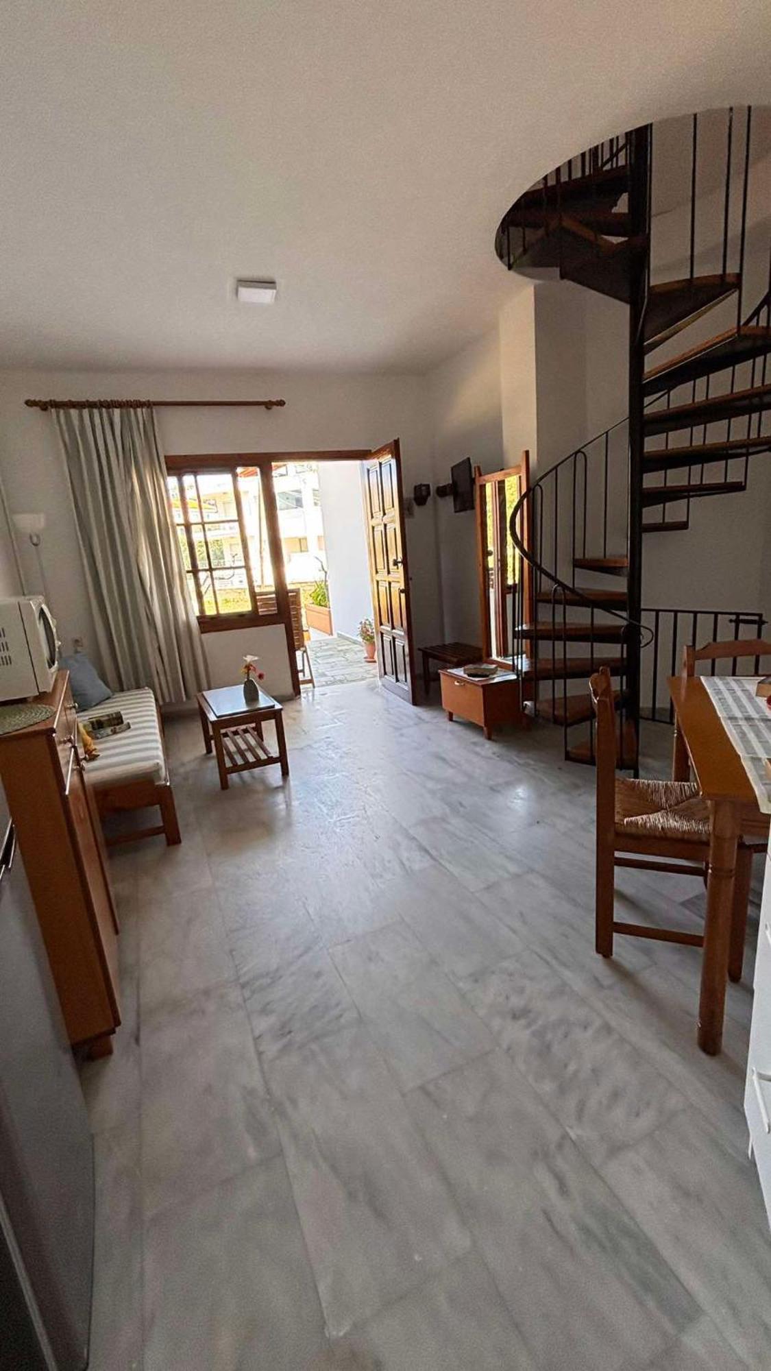 Menelaos Apartments Daratsos Exteriér fotografie